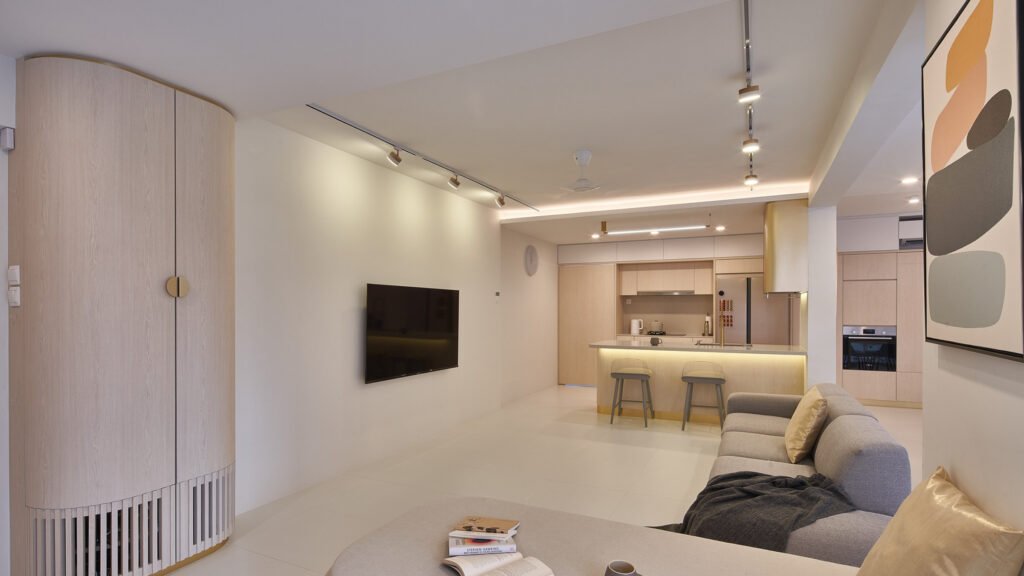 Toh Yi — photo 1